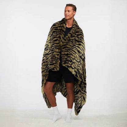 Comfrt Dreamer Blanket - Oversized Cozy Soft Warm Throw